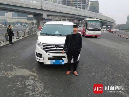第777页